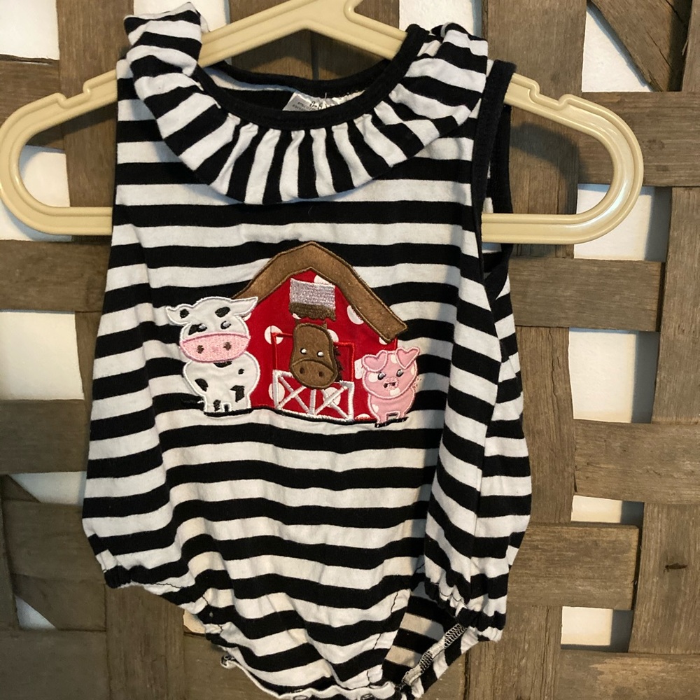 Farm boutique romper 0-6 months